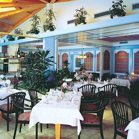 Strandhotel ホテル