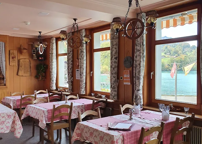 Hotel Strandhotel Iseltwald