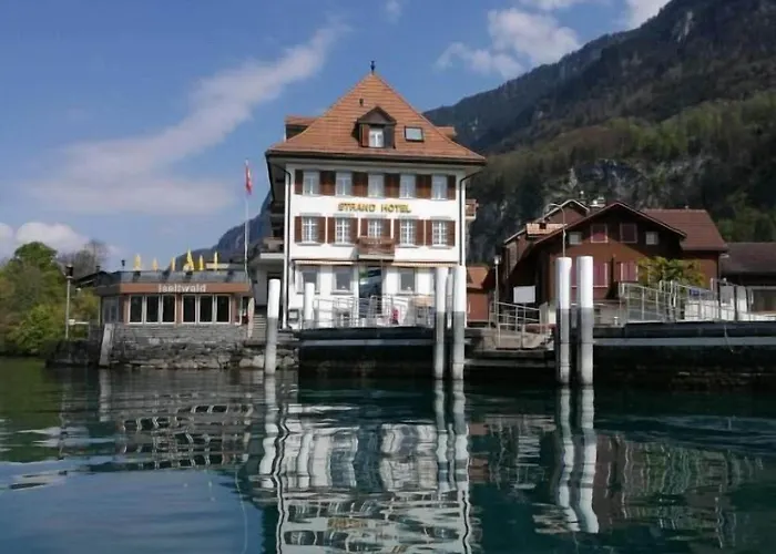 Strandhotel 3* Iseltwald