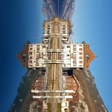 Strandhotel Hotel